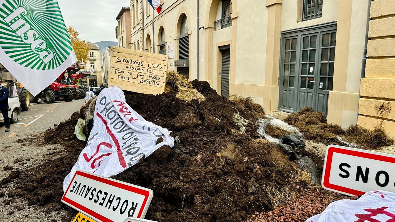 French farmers protest over glyphosate and land use policies