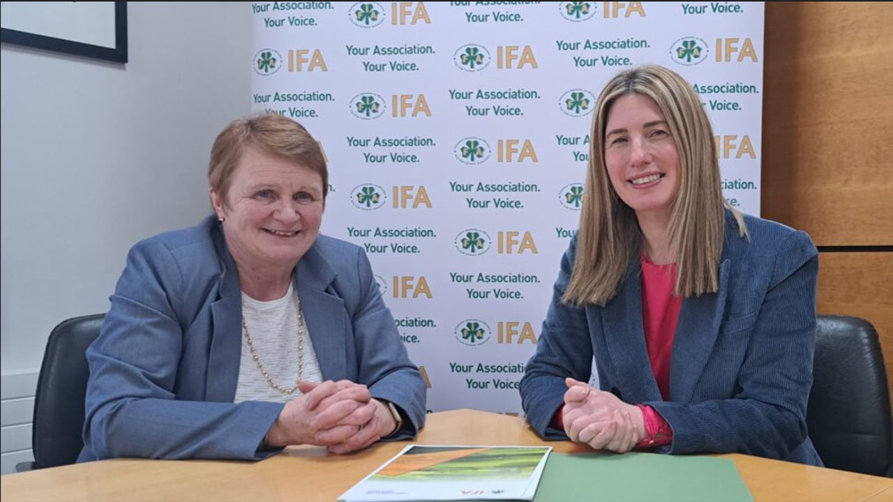 Alice Doyle, deputy president of IFA and Teresa Roche, chair of the Farm Family & Social Affairs Committee