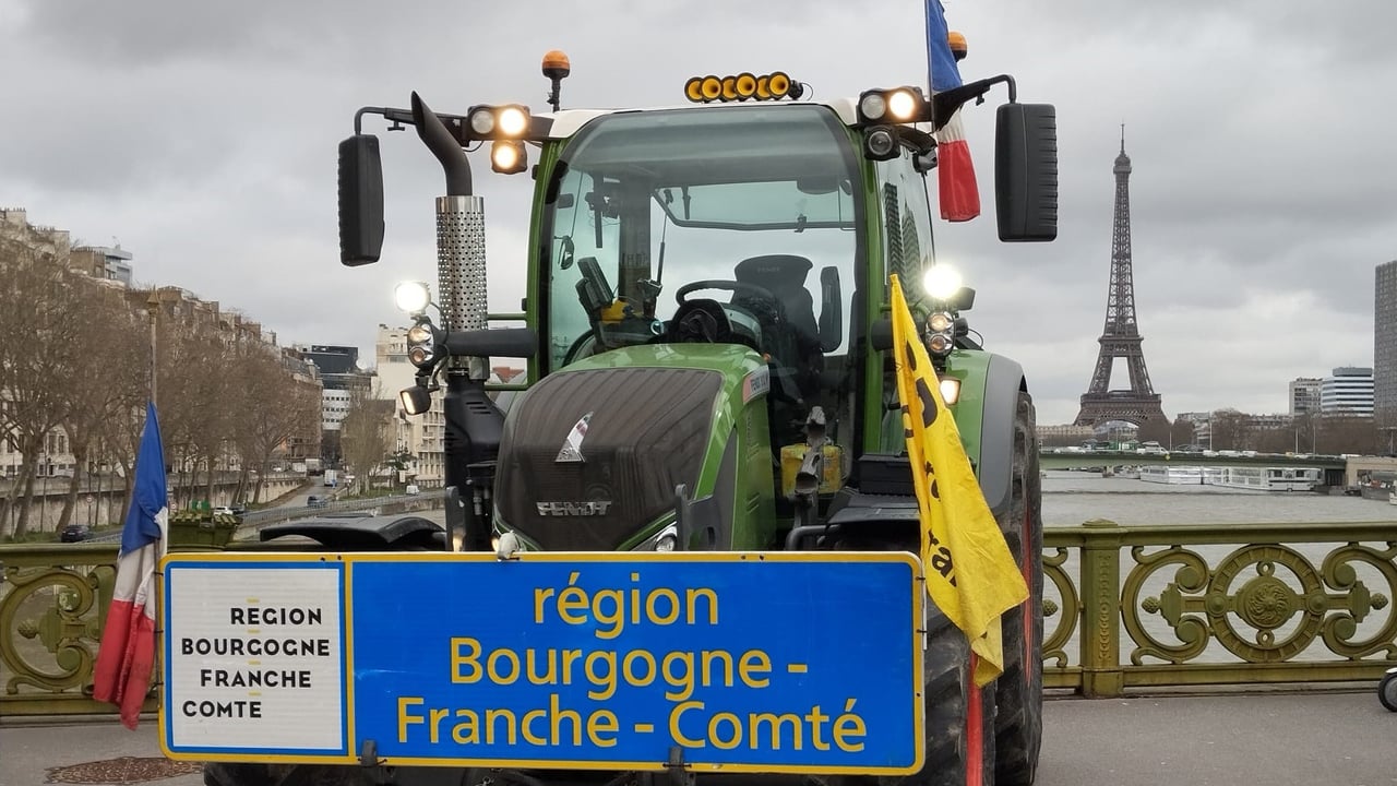 French Govt makes new 'commitment' to support farmers