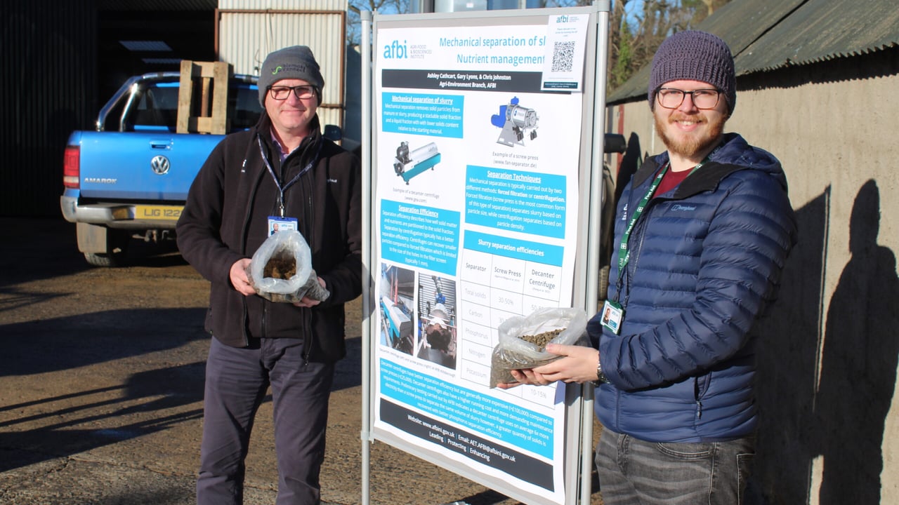 Attending the recent slurry management event in Banbridge (l-r): AFBI's Gary Lyons and Ashley Cathcart