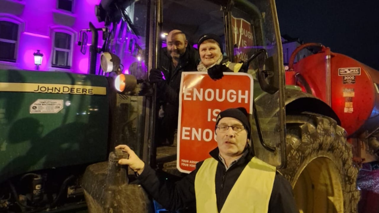 IFA south Leinster chair, Paul O’Brien; Deputy IFA president, Alice Doyle; and Wexford IFA grain chair, John Murphy protesting in Waterford City. Image source: Jer O'Mahony