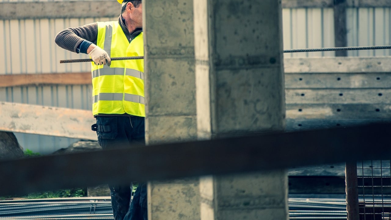 ESB Networks Summer Safety Series: Practice caution when building this summer
