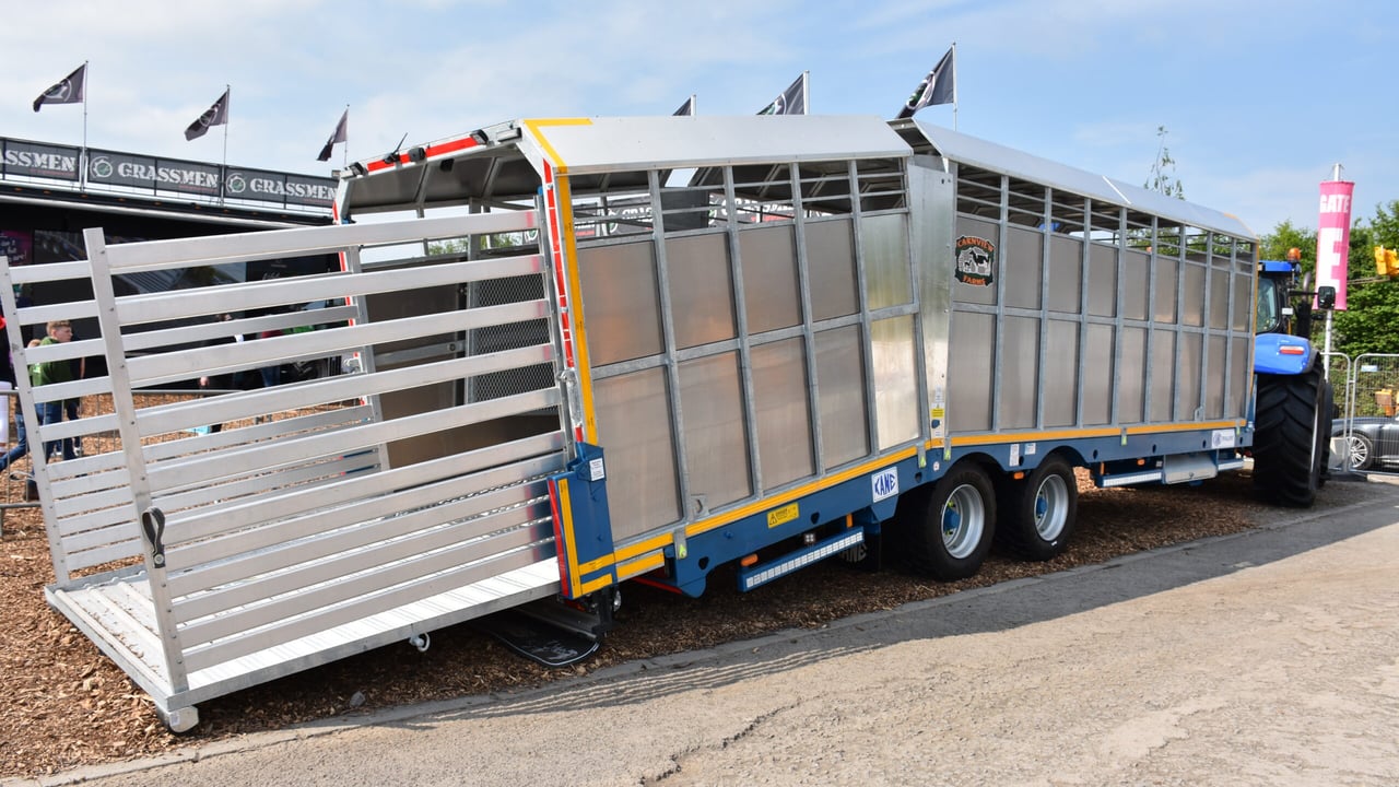 James McKeown’s unique livestock body fits onto a beavertail trailer