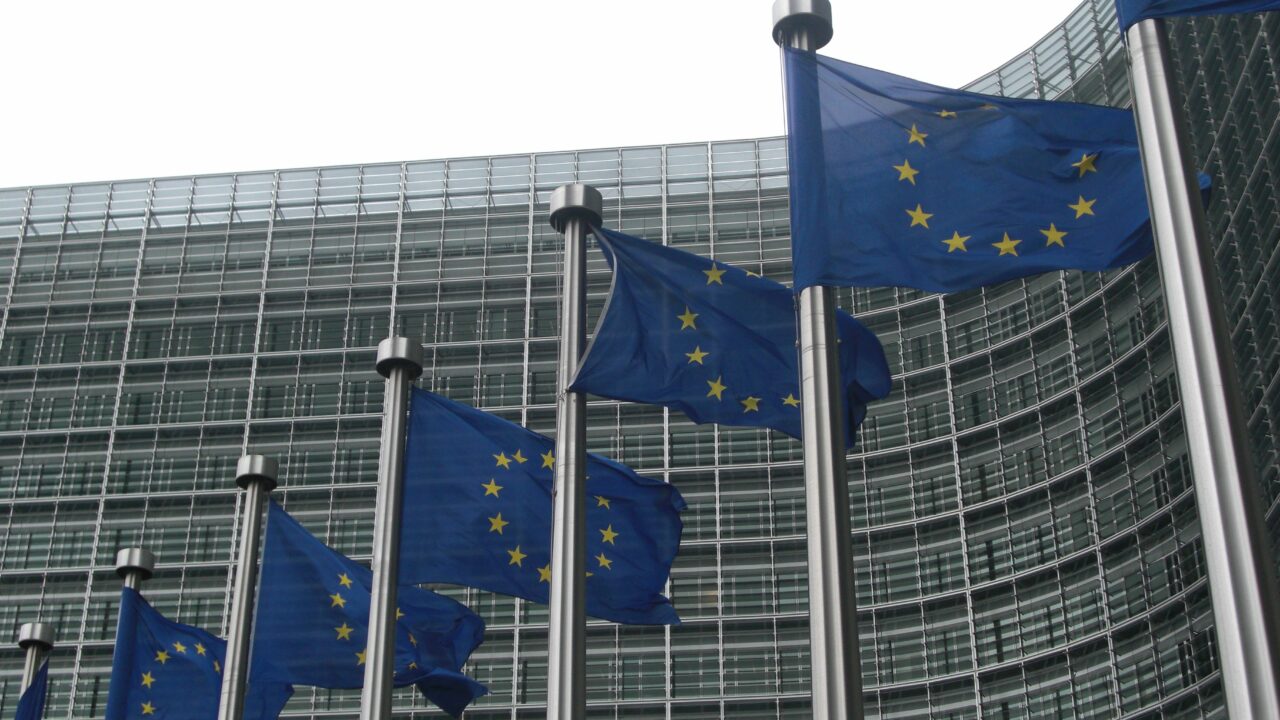 EU 'will respond firmly' if Trump uses tariffs - trade commissioner