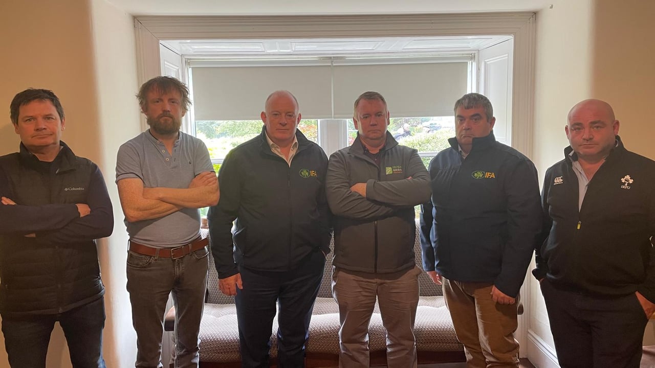 IFA and IGG representatives who met Minister for Agriculture, Food and the Marine Charlie McConalogue about a proposal to suspend the Straw Incorporation Measure