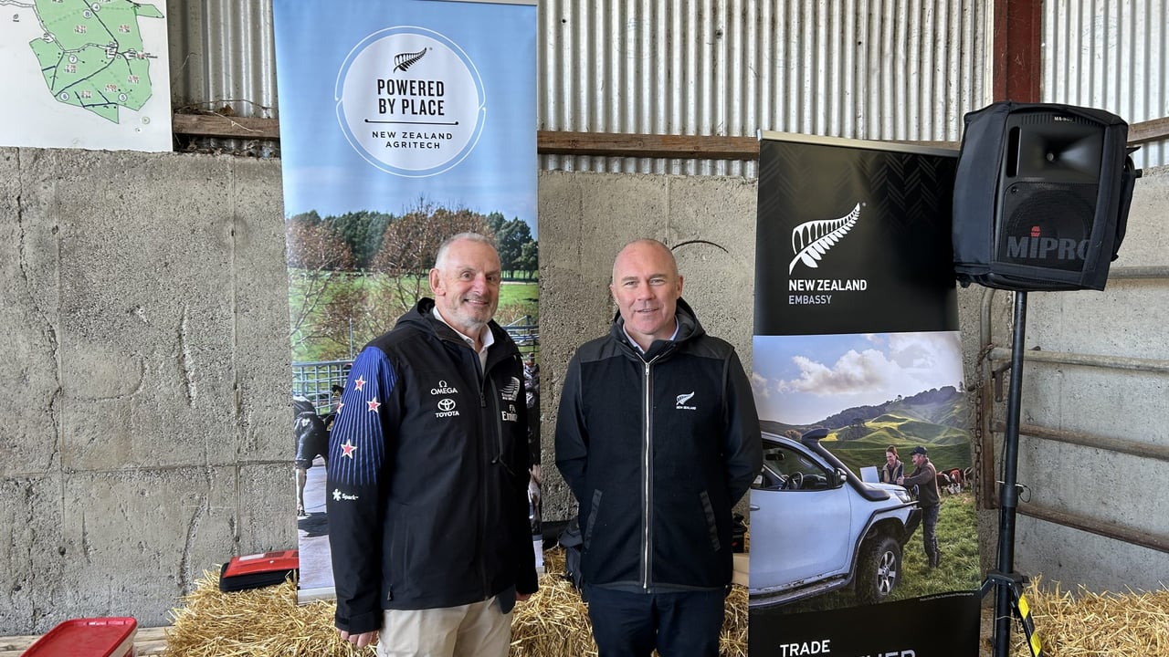 New Zealand ambassador to Ireland, Trevor Mallard and Trade Commissioner, UK and Ireland at New Zealand Trade and Enterprise, Joseph Nelson