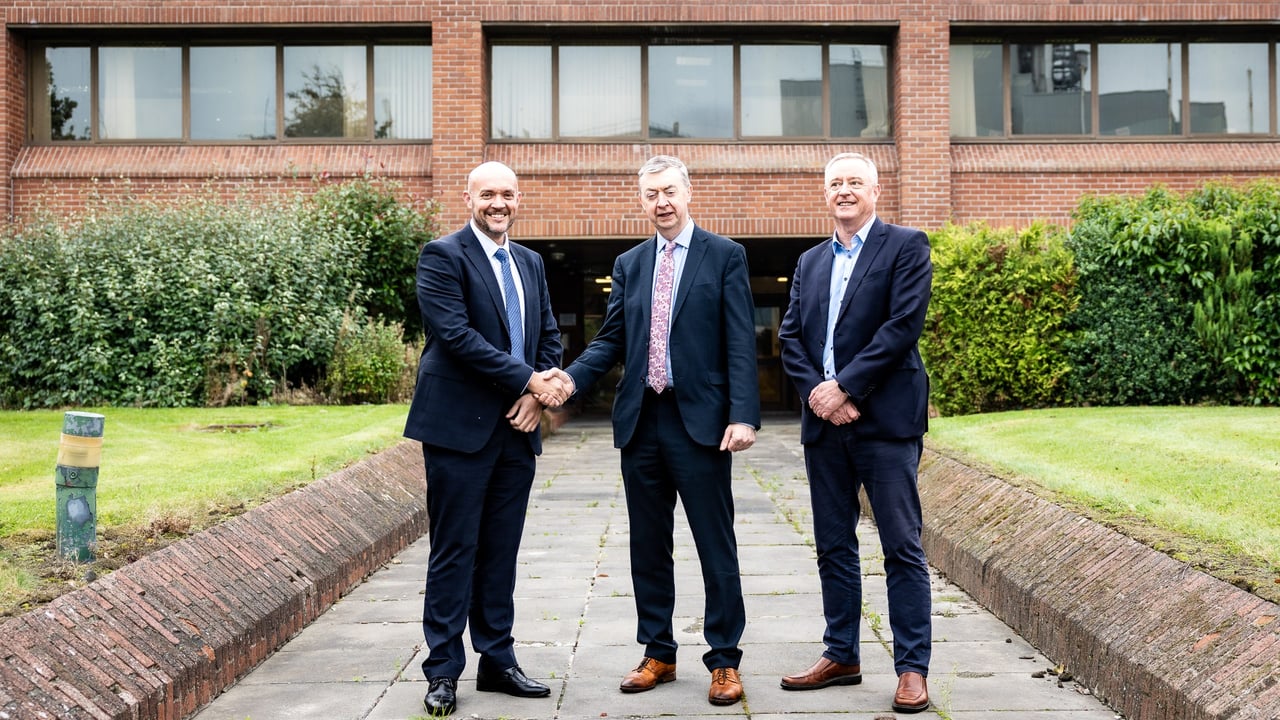 (L-R) Michael Hegarty chief executive St. Jospeh’s Foundation, Pat Murphy chief executive Kerry Dairy Ireland and Maurice Riordan chairperson St. Joseph’s Foundation
