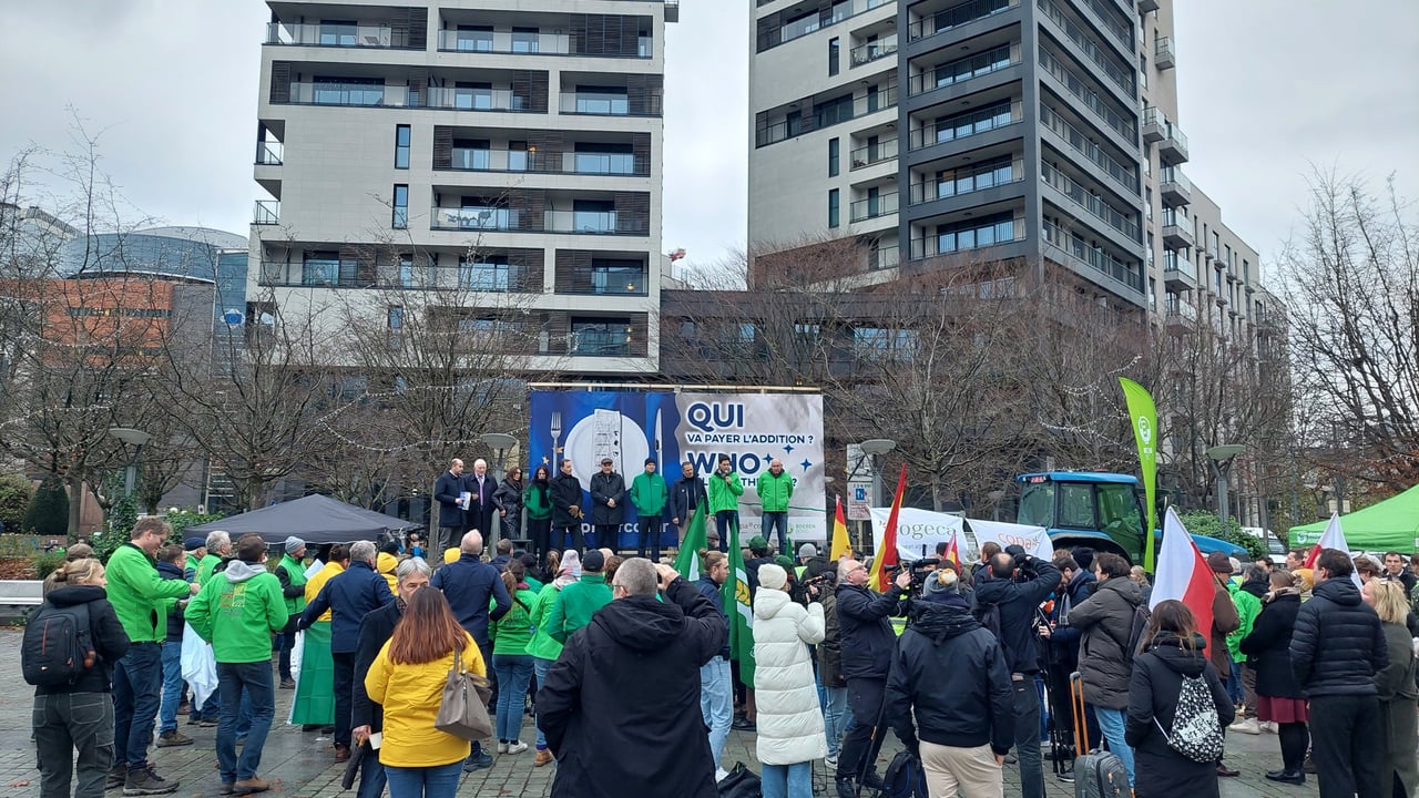 'Flash action' protest underway in Brussels over Mercosur deal