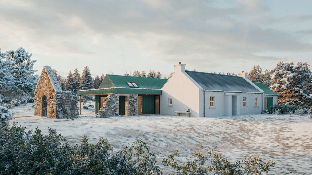 Co. Waterford new build integrated into old ruinous walls