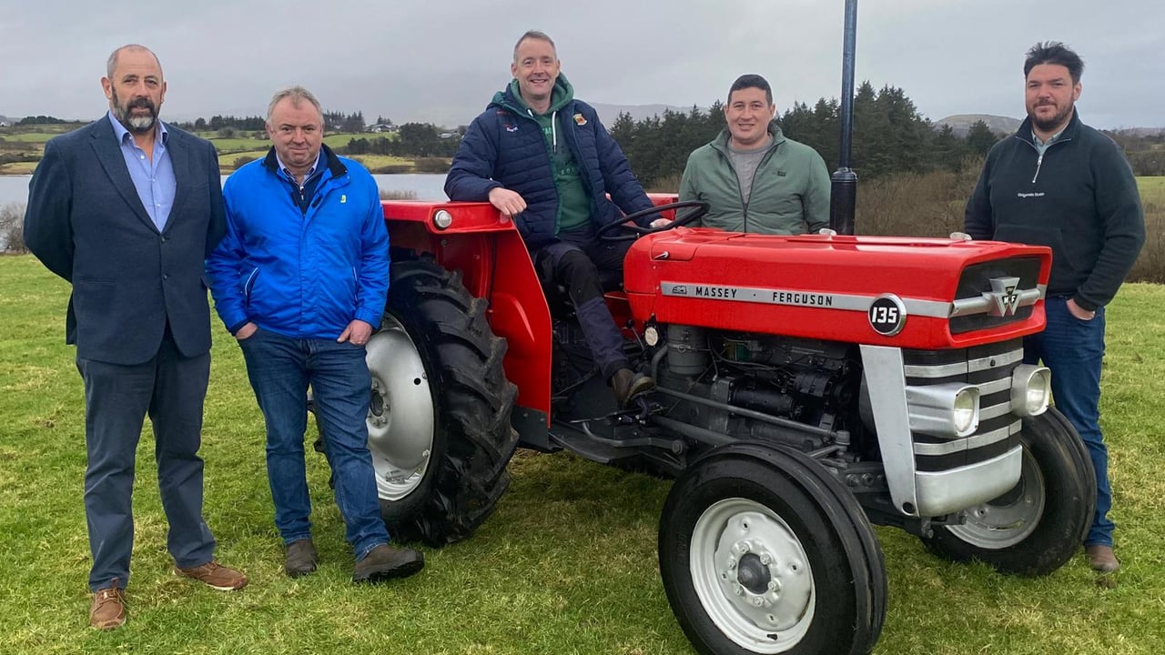 INHFA members in charity tractor 'trek' from Mizen to Malin