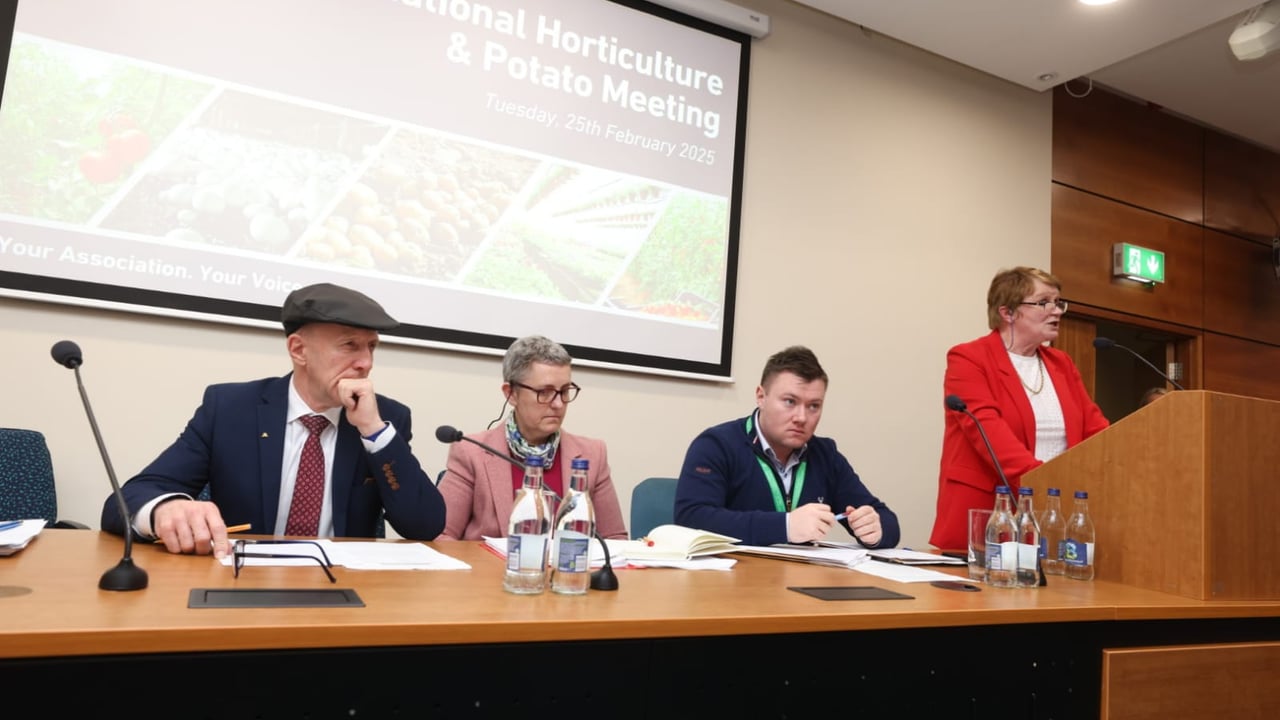 IFA deputy president Alice Doyle speaking at the national meeting for horticulture and potato growers. Image source: Finbarr O'Rourke