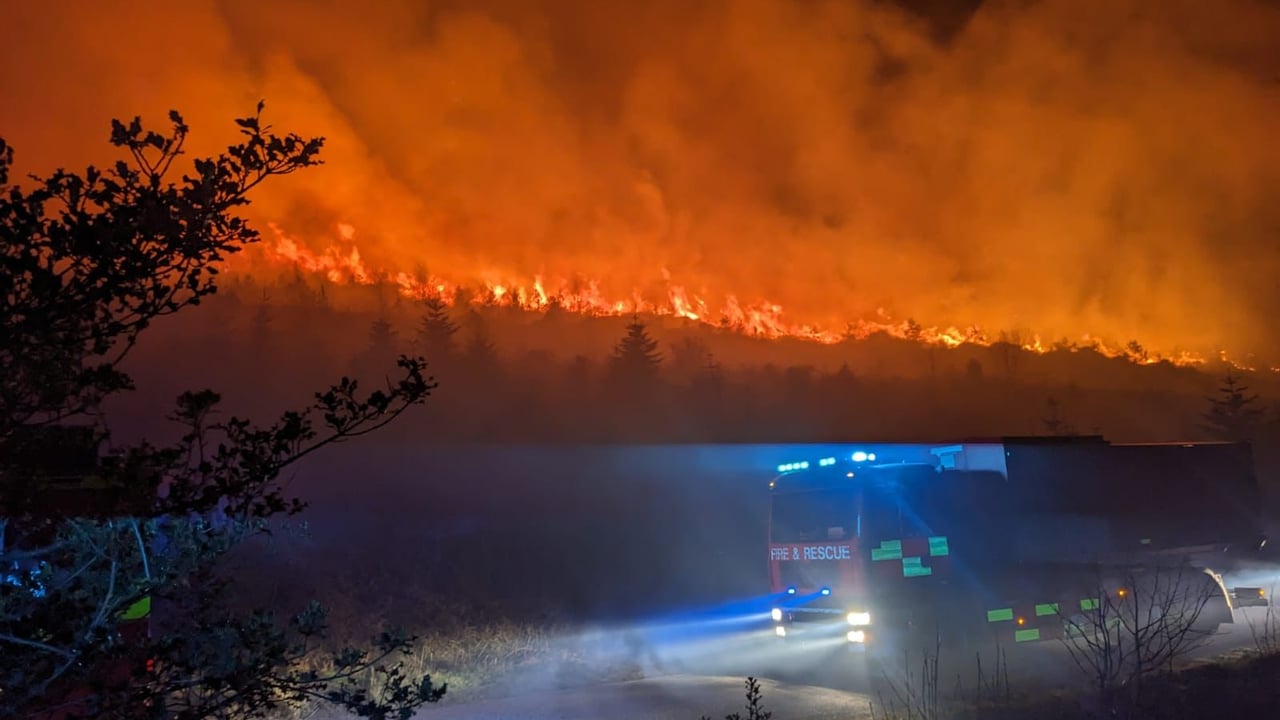 NI fire fighters tackle 146 gorse fires in 3-day period