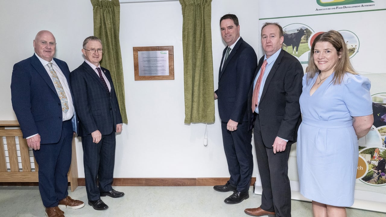 L-r: Minister Noel Grealish; Prof. Frank O'Mara; Minister Martin Heydon; Prof. Laurence Shalloo; Dr. Emer Kennedy. Source: O'Gorman Photography
