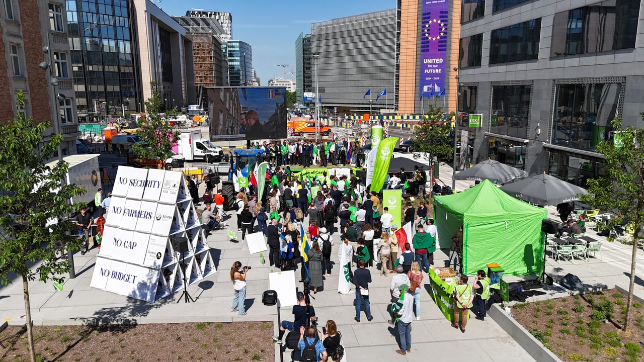 Protest over the EU Commission CAP budget proposals Source: Copa Cogeca