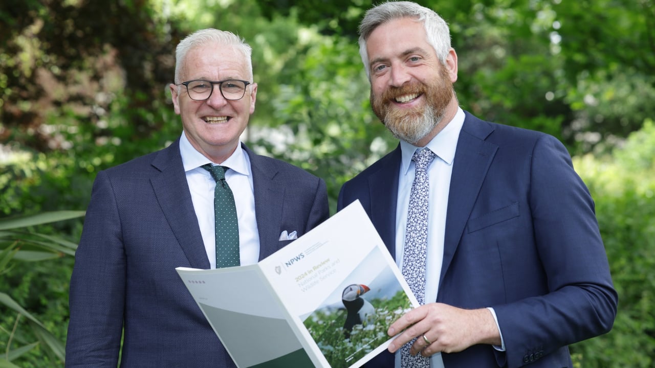 L-r: Niall Ó Donnchú, director general of NPWS; and Minister of State Christopher O’Sullivan. Source: Maxwells