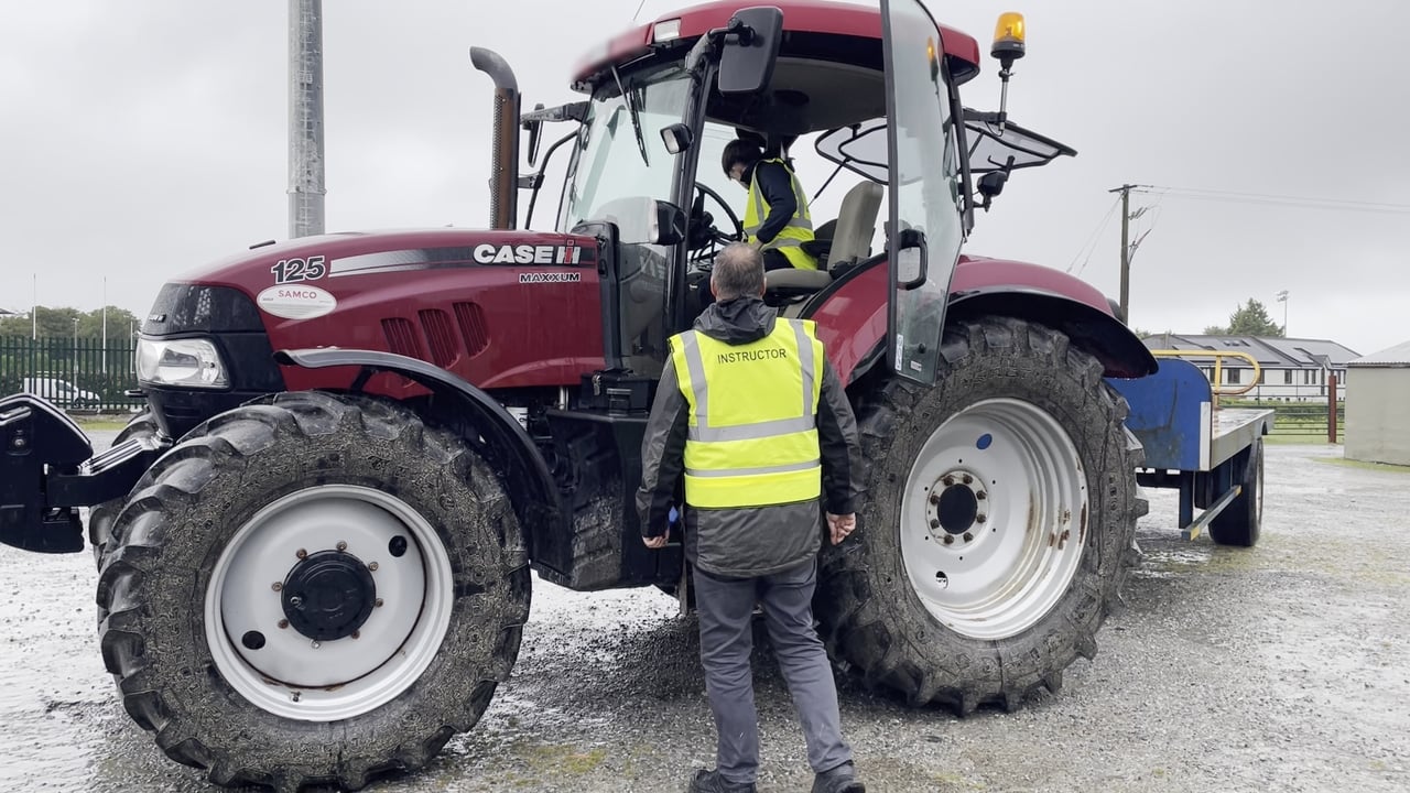 Video: Teaching teenagers safe tractor tactics