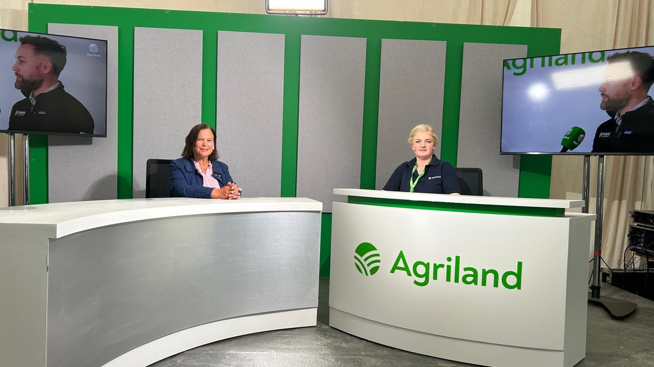 Sinn Féin leader, Mary Lou McDonald with Agriland editor, Stella Meehan