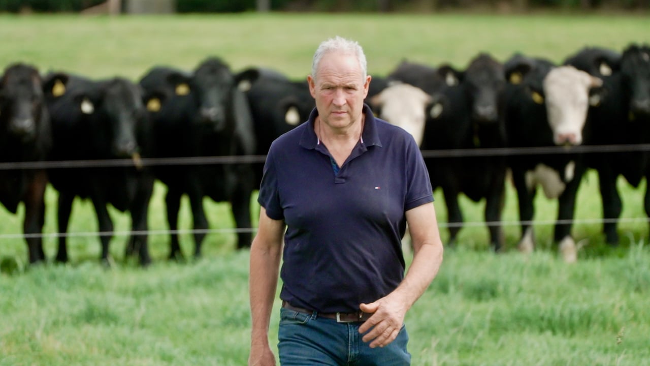 'The day of saying "I’ll just get this job done myself" should be gone' - farmer