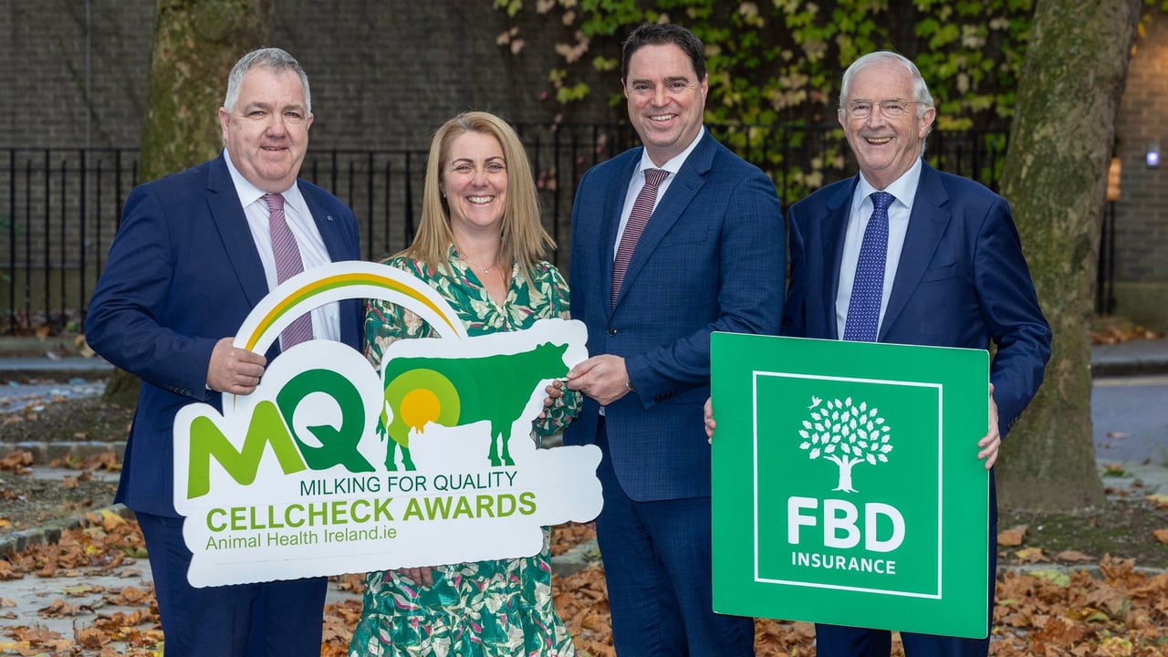 (L-R) James Lynch AHI chair, Dr Finola McCoy, CellCheck programme manager, Minister for Agriculture, Food and the Marine Martin Heydon TD and Michael Berkery chair of FBD Trust. Image: : Conor O’Mearain