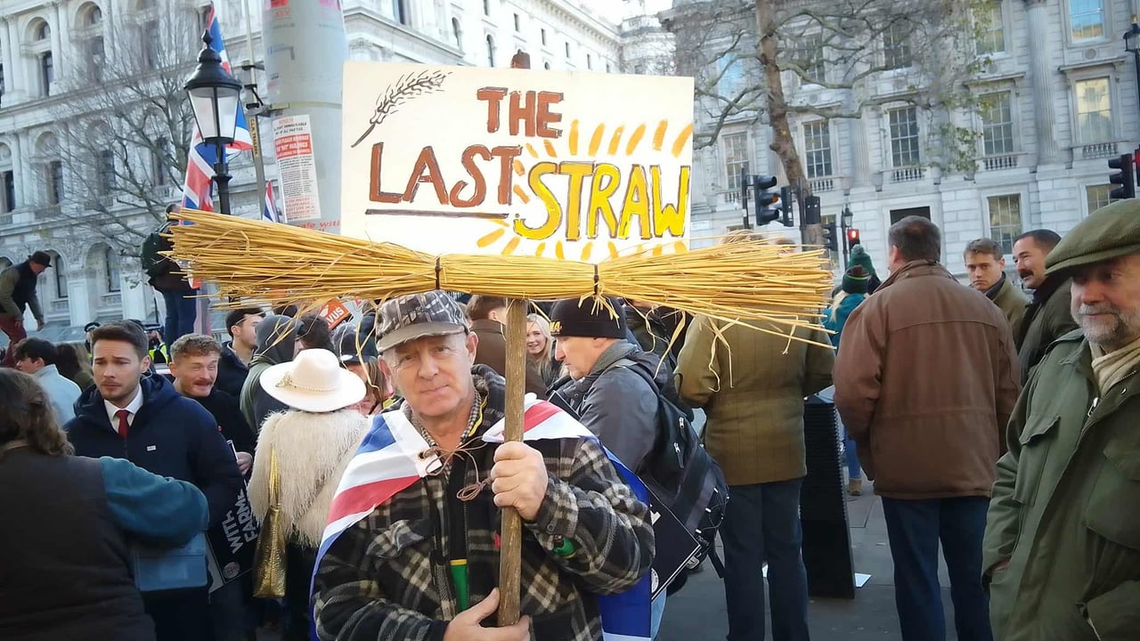 Farmers protest in London on UK Budget Day