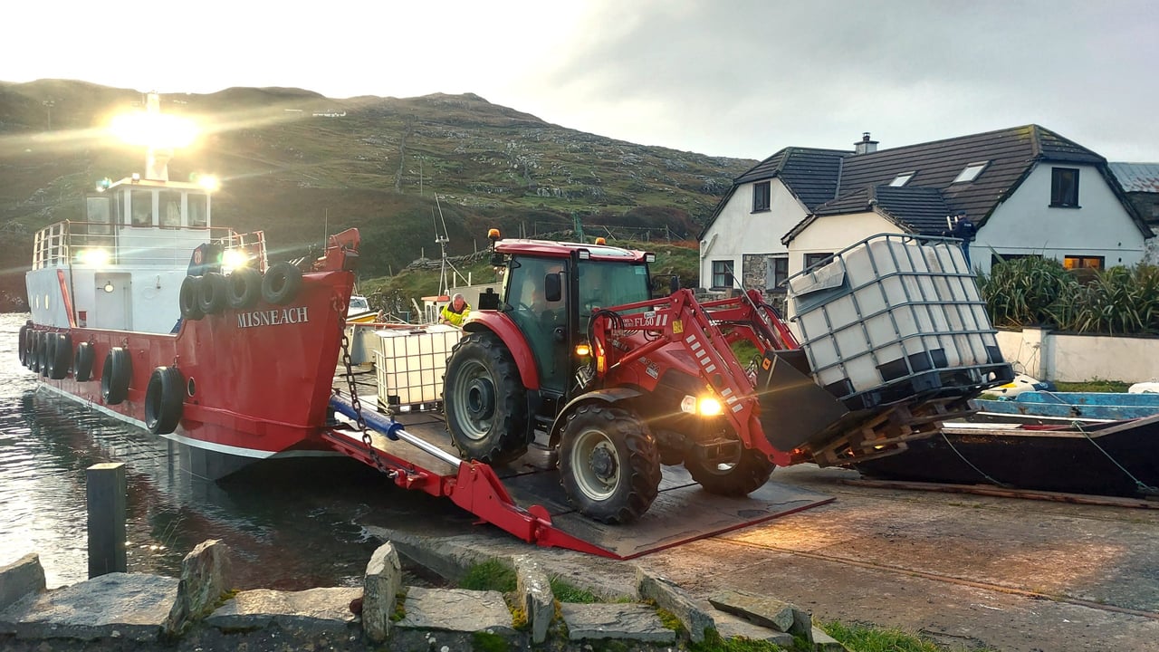Tractor rolling onto Inishturk Island
Image source: Sinéad Cahalan