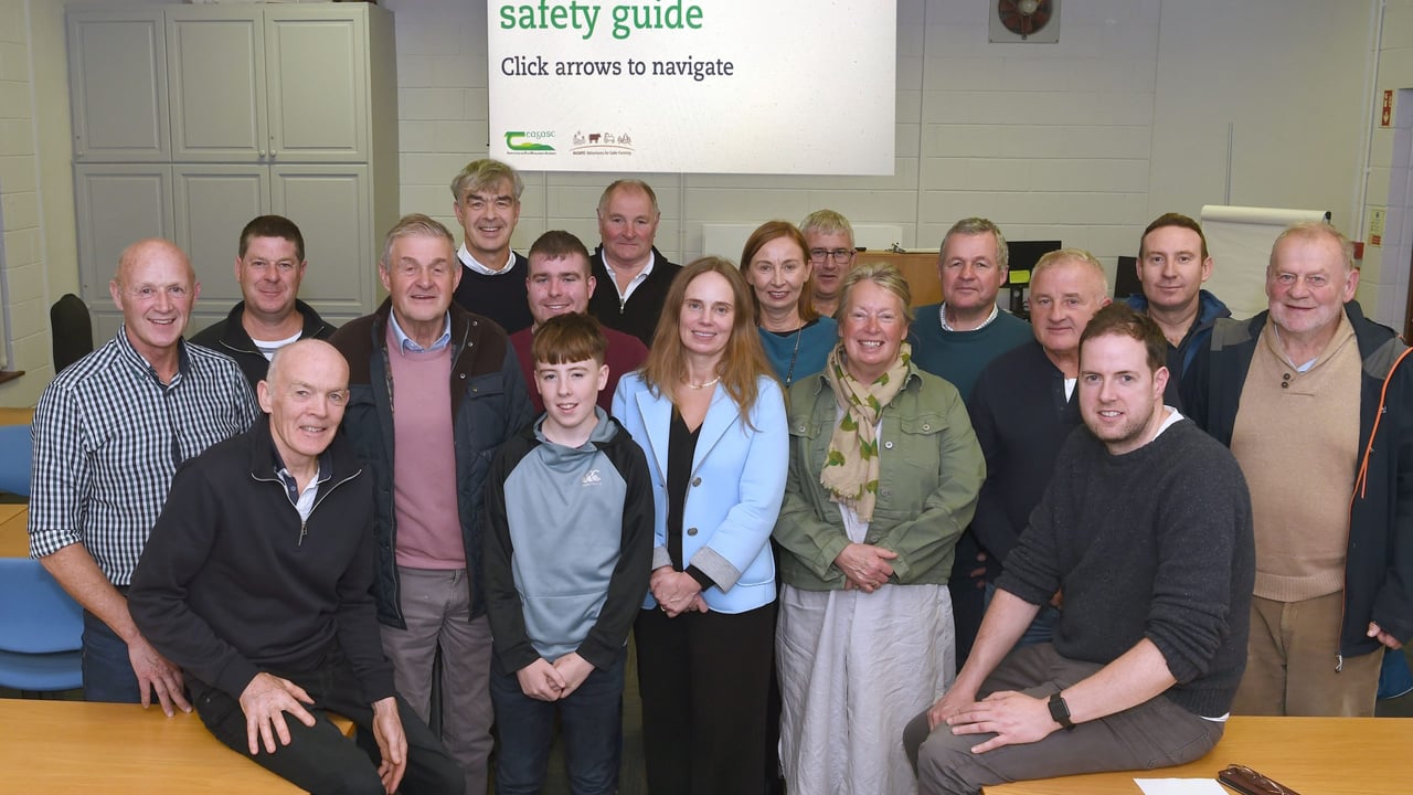 Front row (l-r):  Gerard Doyle; Micheal Holmes; Shane O’Haire; Ben Foy; Áine Macken-Walsh; Julie Hughes; Micheal O’Grady; Sean Kelly; Vincent Hennelly. Back row (l-r): Martin Kerrigan; Anthony Walsh; John Noonan; Edward Rowland, Jacinta O’Neill, Peter Gibbons, Patrick O’Toole and PJ Foy. 