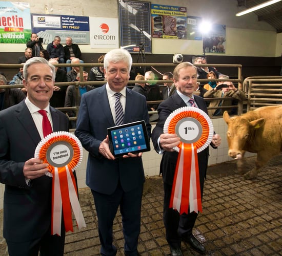 90,000km of cable to bring high-speed broadband to rural Ireland