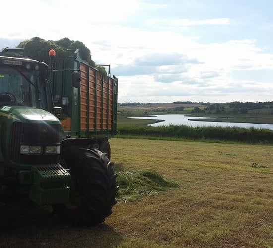 76% of farmers started driving tractors before leaving primary school