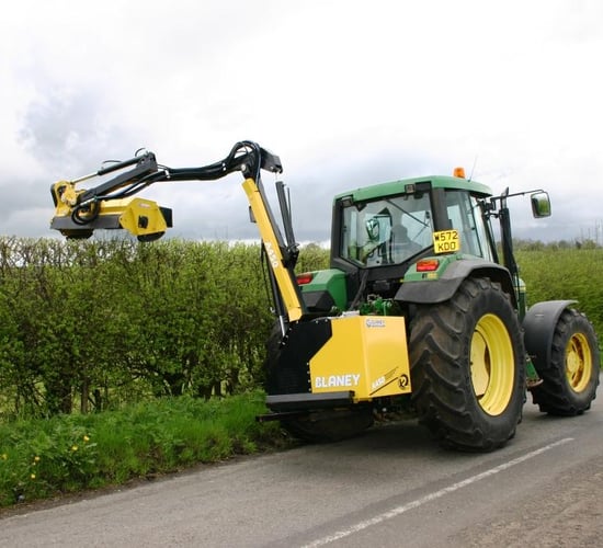 Local authority urged to assist hedge-cutting 'in exceptional circumstances'