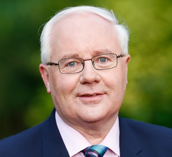 Former Ag Minister calls for 'proper intervention price' for dairy sector