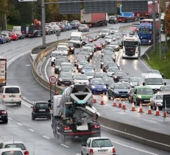 5 signs country folk have hit the 'big smoke' for Christmas shopping