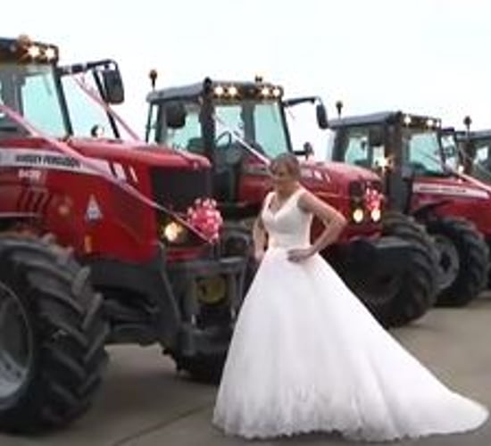 Video: Farming mad bride drives to her own wedding in a Massey Ferguson