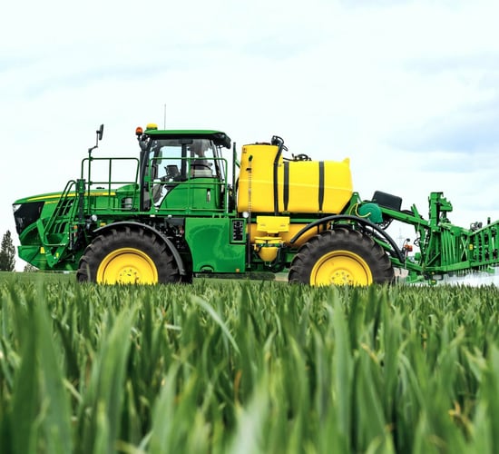 1,000 self-propelled and 10,000 trailed sprayers from Deere's Dutch factory
