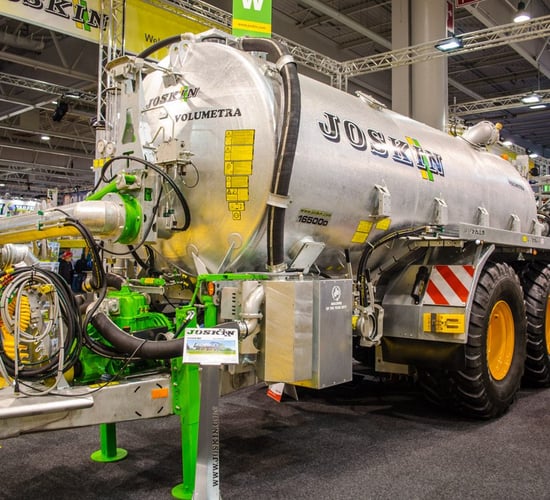 SIMA 2017: Wider injectors and longer booms from Joskin