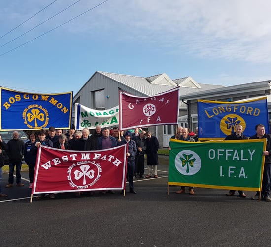 Farmers protest over possible closure of Regional Vet Lab in the midlands