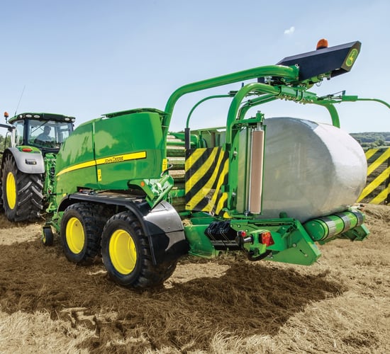 Faster baler-wrappers and 'intelligent' slurry spreading from Deere
