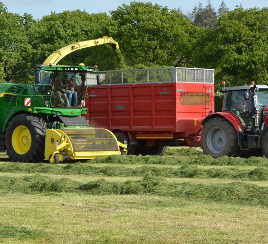'Everything you need to know about agri tyre repairs'