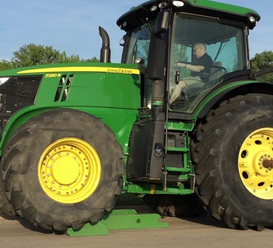 Video: Big Deere gains and sheds weight in an 'EZ' manner