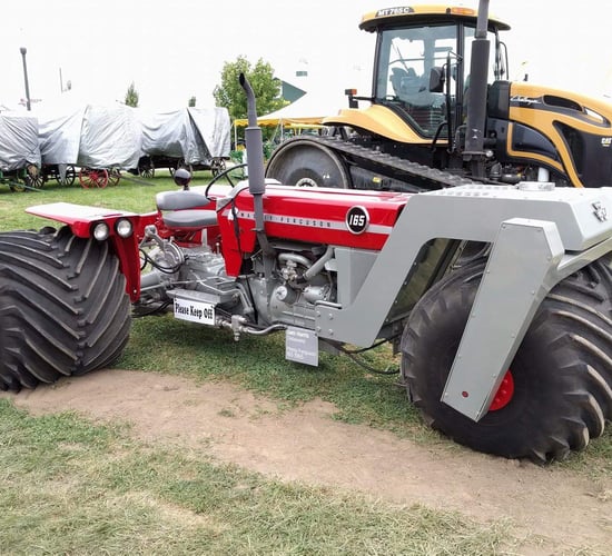 An MF 165 with a difference: Anyone missing a wheel?