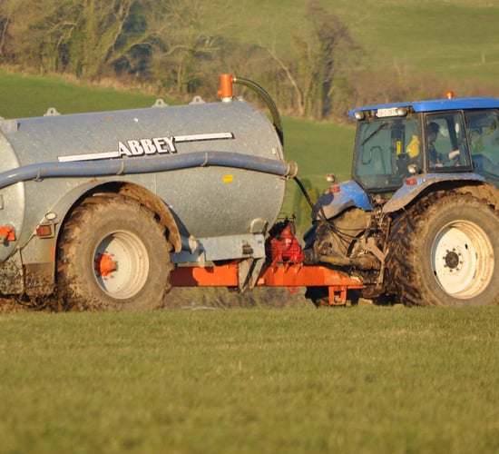 Ministers called upon to extend the slurry spreading deadline