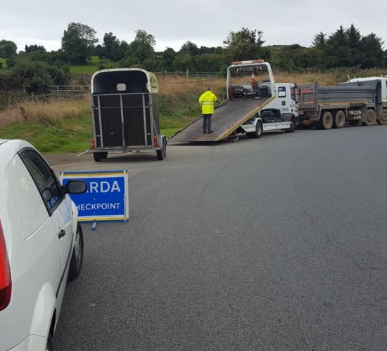 Gardai seize horsebox: No safety chain and defective tyres