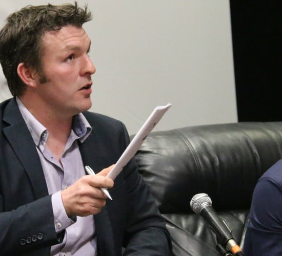 How can farmers tackle 'anti-agricultural extremism' online?