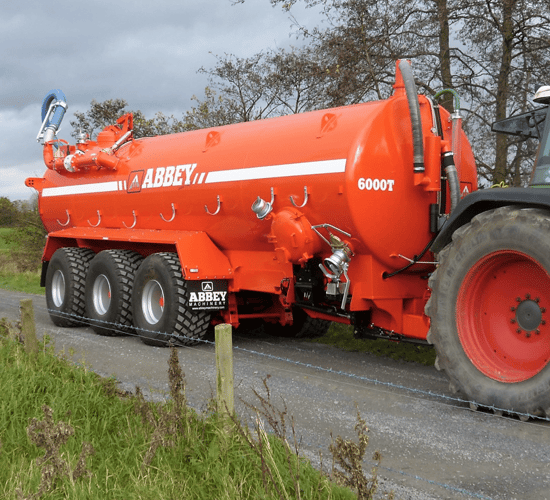'6,000' new reasons to plumb for a tri-axle Abbey tanker