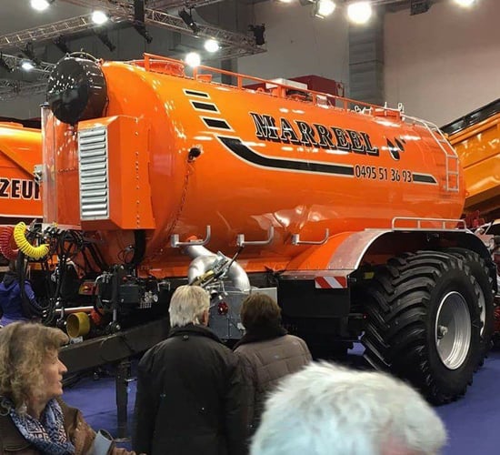 Eye-catching tanker knows how to push its 'weight' about