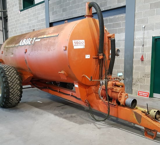 Auction report: How did tankers and tubs fare at Punchestown?