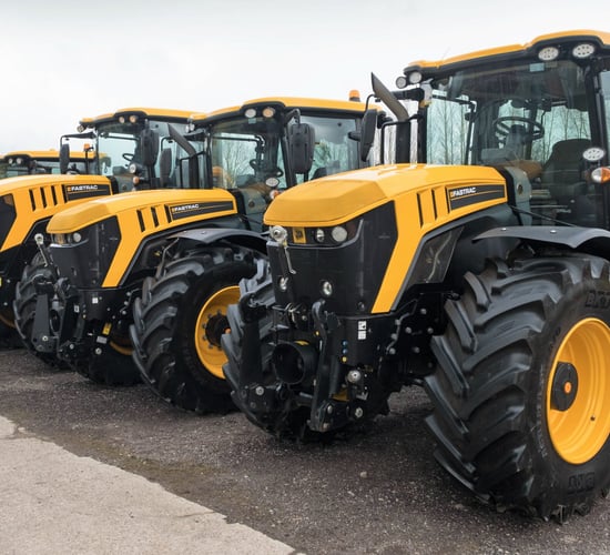Auction report: Fleet of 'fresh' Fastracs dispersed by JCB