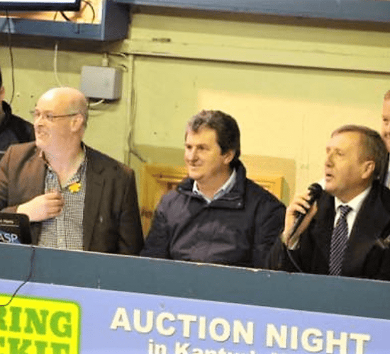 Minister commends rural community spirit at mart fundraiser
