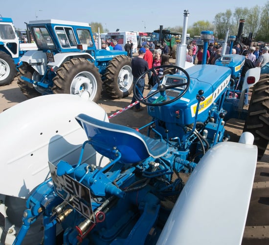 See the 'classic' tractor that fetched almost £70,000 at auction