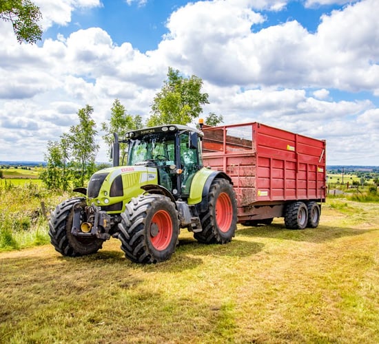 Contractors: Key daily tractor checks for silage season