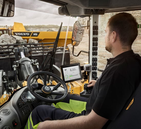 How can a 5G mobile phone signal improve your 'driving'?